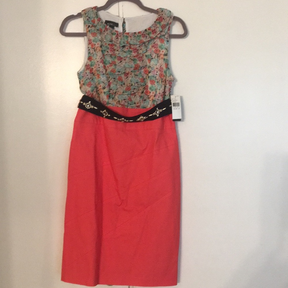 Dress - Picture 2 of 13